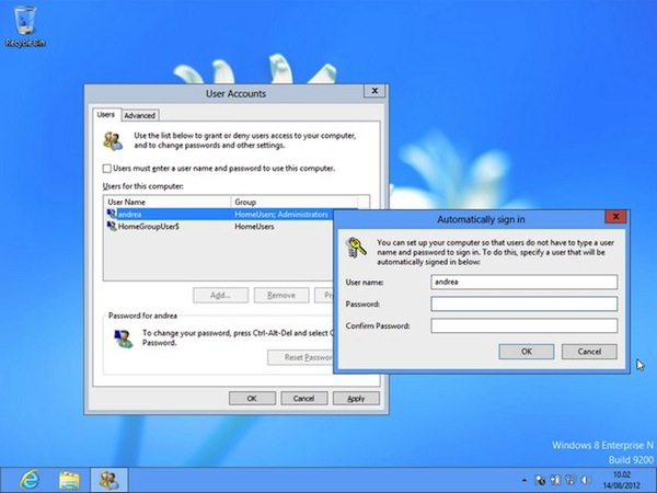 http://www.geekissimo.com/wp-content/uploads/2012/08/Windows-8-accesso-automatico.jpg
