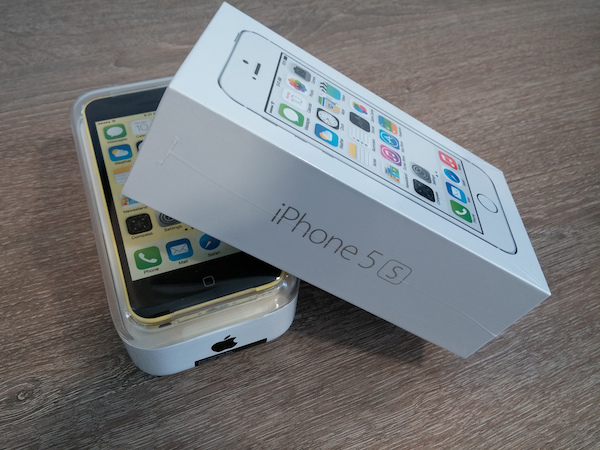 Apple, l'iPhone 5C sta spingendo le vendite dell'iPhone 5S