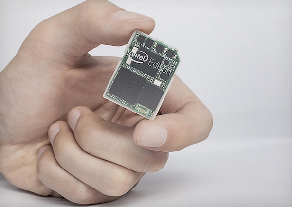 Intel presenta Edison, un mini computer per i dispositivi indossabili