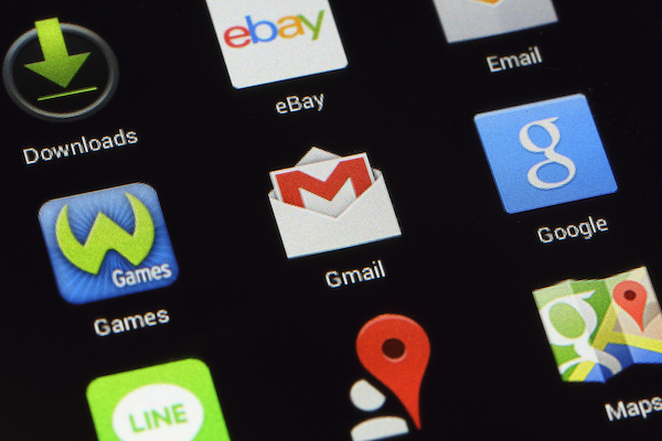 Foto che mostra l'icona dell'app Gmail su Android