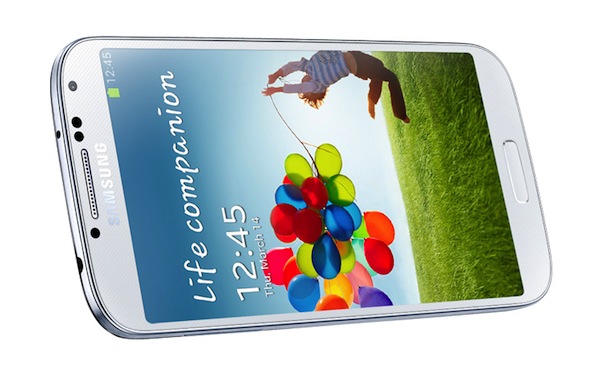 Samsung Glaxy S4 meno raffinato iPhone 5