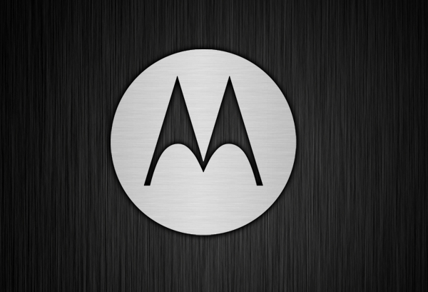 Motorola X Phone debutto rinviato