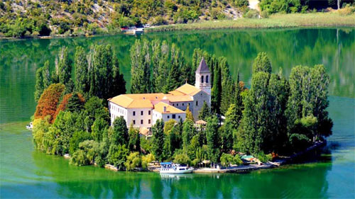 24-twentyfour-Island