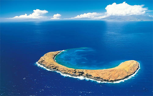 8-eight-Beautiful-Island