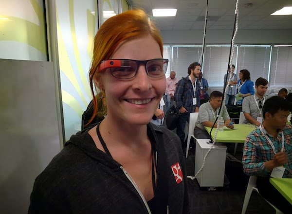 Google Glass e occhiali da vista, la prima foto ufficiale