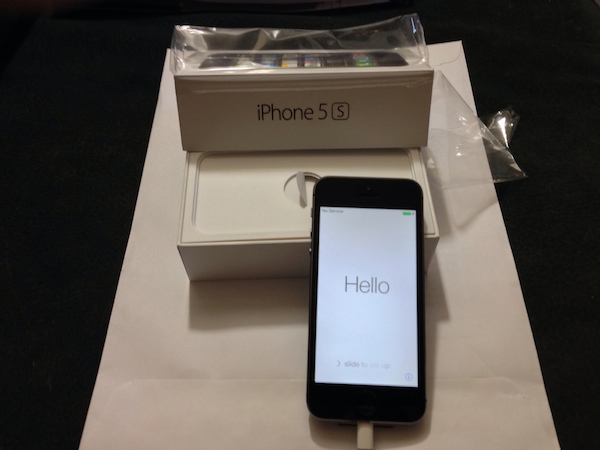Apple: problemi di batteria per l'iPhone 5S, al via le sostituzioni