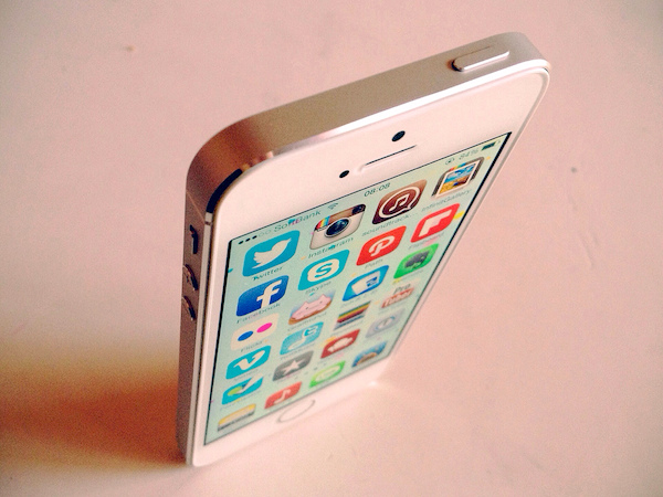 Apple, ora anche gli iPhone danneggiati dall'acqua vengono riciclati