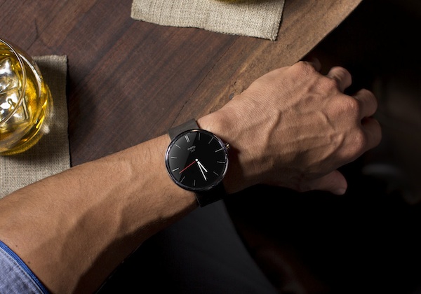 Motorola, gli smartwatch della concorrenza sono piuttosto brutti