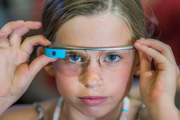Google Glass e mal di testa, la parola all'esperto