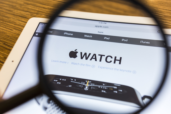 Foto che mostra il logo di Apple Watch presente sul sito web Apple