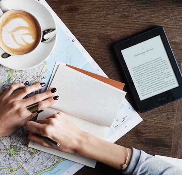 Foto che mostra il nuovo Kindle Paperwhite