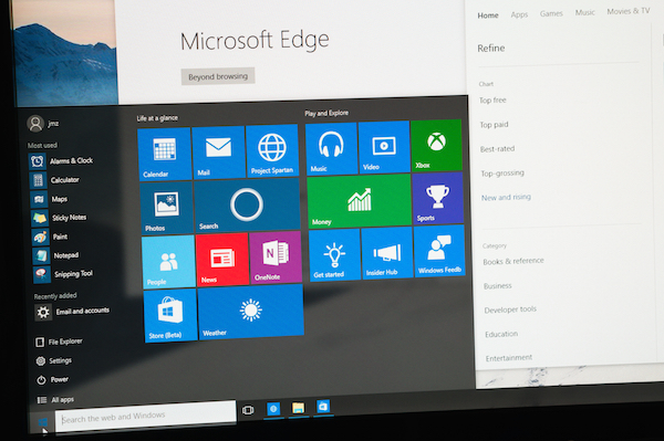 Foto che mostra il desktop di Windows 10