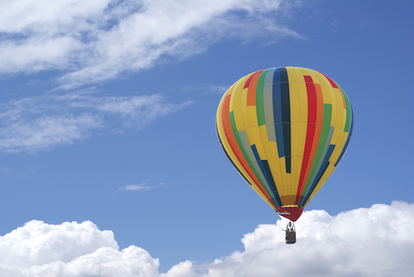 Foto di una mongolfiera che ricorda il logo di Corel Draw